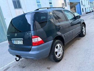 Mercedes-Benz Clase Ml 270cdi manual 6 velocidades