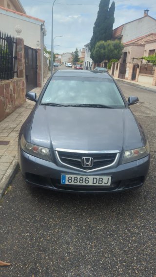 Honda Accord 2004 etiqueta b