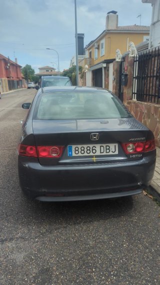 Honda Accord 2004 etiqueta b