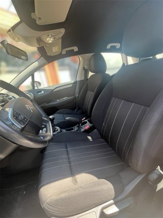 Citroen C4 1.4 VTI 95CV 2015 Blanco