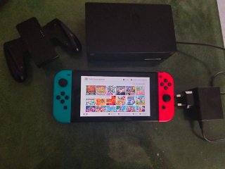 Nintendo Switch + 25 Juegos
