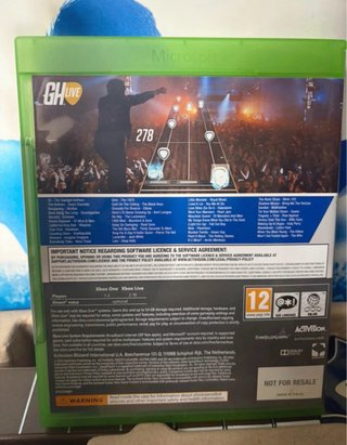 Guitar Hero Live XBOX ONE con chitarra