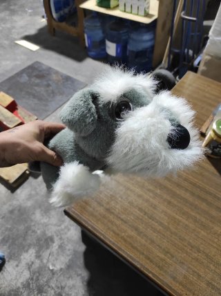 Peluche cane schnauzer grigio e bianco
