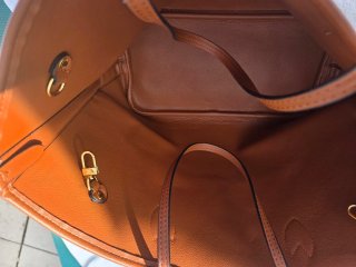 Bolso Louis Vuitton Beige y Marrón