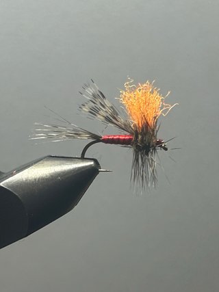 Mosca Efímera Sangre Toro Fluo N.12
