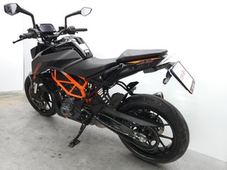 KTM 390 DUKE 2023 12848 kms.