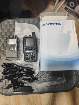 Walkie Talkie Baofeng UV-32