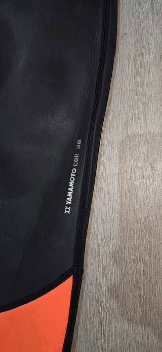 Neopreno Orca Talla 12