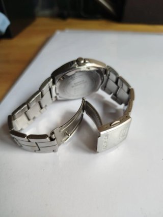 Reloj Casio Edifice 10 Year Battery