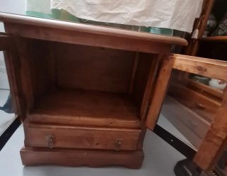 Mueble auxiliar madera con puertas y cajón