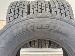 4. 315/70R22.5 154/150L
