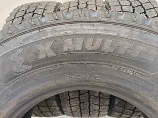4. 315/70R22.5 154/150L