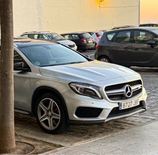 Mercedes-Benz GLA 2014
