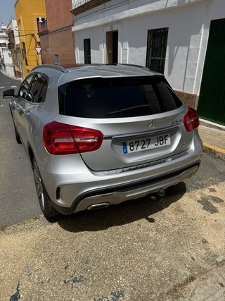 Mercedes-Benz GLA 2014