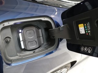 BMW i4 M50 400 kW (544 CV)