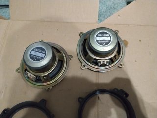 Altavoces Ford Fiesta 95 Delanteros y Traseros