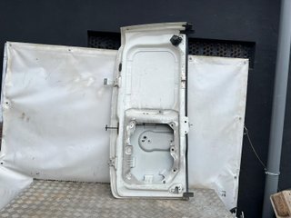 PUERTA TRASERA DERECHA OPEL COMBO D