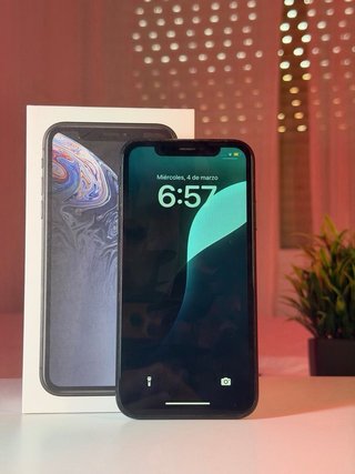 iPhone XR 64GB Negro