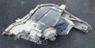 FARO IZQUIERDO TOYOTA AVENSIS CROSS SPORT (T27) 8117005310