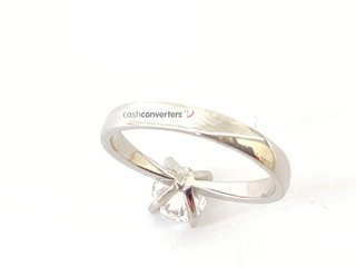 sortija oro 18k con diamante de laboratorio