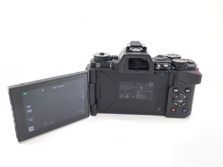 camara digital evil olympus om-d e-m5 mark ii