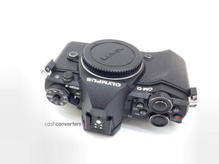 camara digital evil olympus om-d e-m5 mark ii