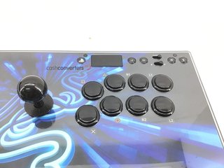 mando ps4 razer panthera evo