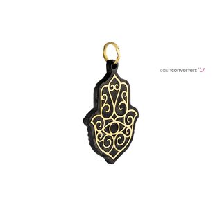 colgante oro 18k con piedra con onix