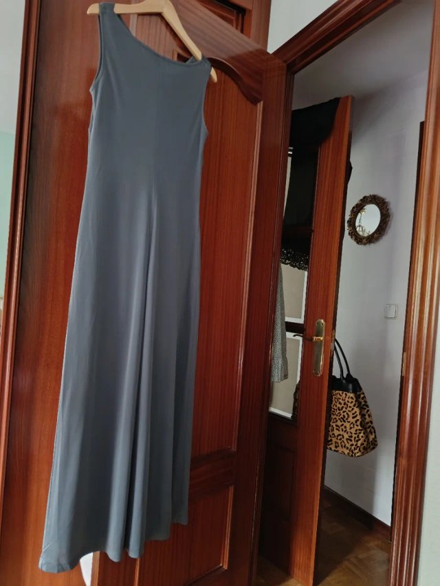 Vestido Burberry Gris Largo
