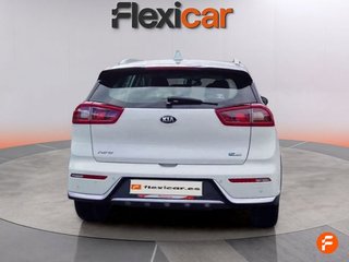 Kia Niro 1.6 GDi HEV 104kW (141CV) Concept