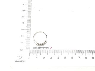anillo oro 18k con piedra con diamante de laboratorio