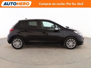 Peugeot 208 1.2 PureTech Signature