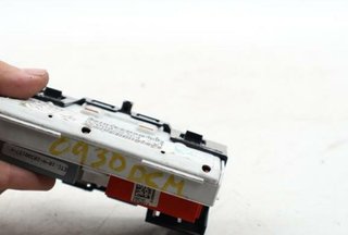 124282 8200028364 pantalla gps renault clio ii 1.5