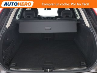 Volvo XC60 2.0 B4 Mild-Hybrid Momentum Pro 2WD