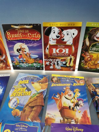 Lote de 18 catálogos de dvd, películas variadas, infantiles, catálogos del interior
