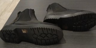 Botas elásticas negras nuevas sin etiqueta