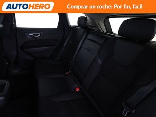 Volvo XC60 2.0 B4 Mild-Hybrid Momentum Pro 2WD