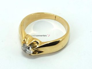anillo oro 18k con piedra con circonita