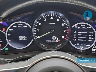 Porsche Cayenne E-Hybrid 340 kW (462 CV)