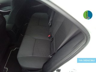 Toyota Corolla 1.8 125H Business Plus E-CVT 90 kW (122 CV)