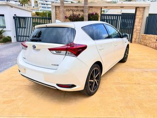 Toyota Auris 2018 híbrido