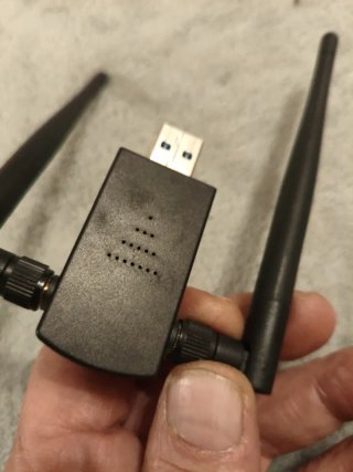 Adaptador WiFi USB AC1200 Dual Band