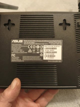 Router ASUS RT-AC1200G+ Dual Band Gigabit