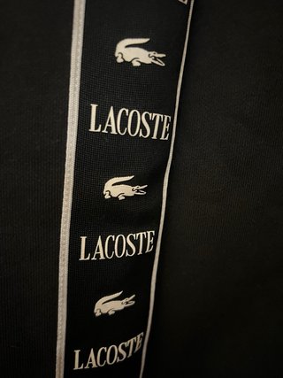 Chaqueta deportiva Lacoste negra