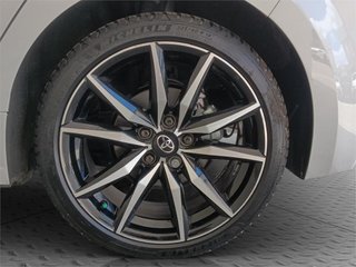 TOYOTA Corolla 200H GR Sport