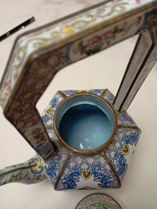 Tetera China cloisonné floral