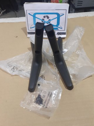 soporte, pies de SAMSUNG UE43RU7025K, nuevos