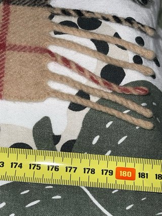 Bufanda Burberry Beige y Roja