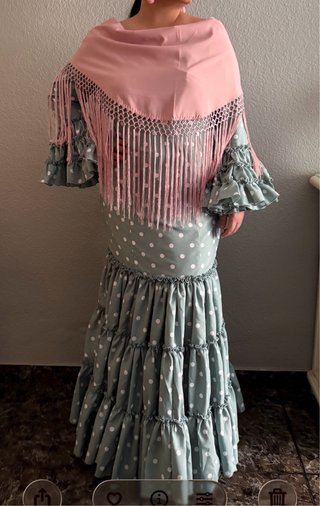 Traje Flamenca Verde y Rosa
