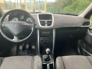 Peugeot 207 2006